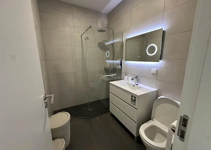 Serenity Apartment *